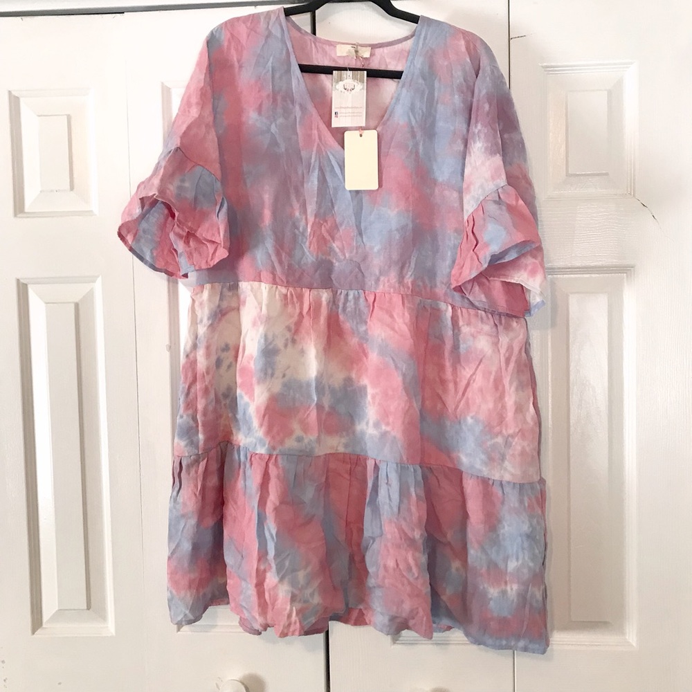 NWT Tie Dye Tiered Babydoll Dress